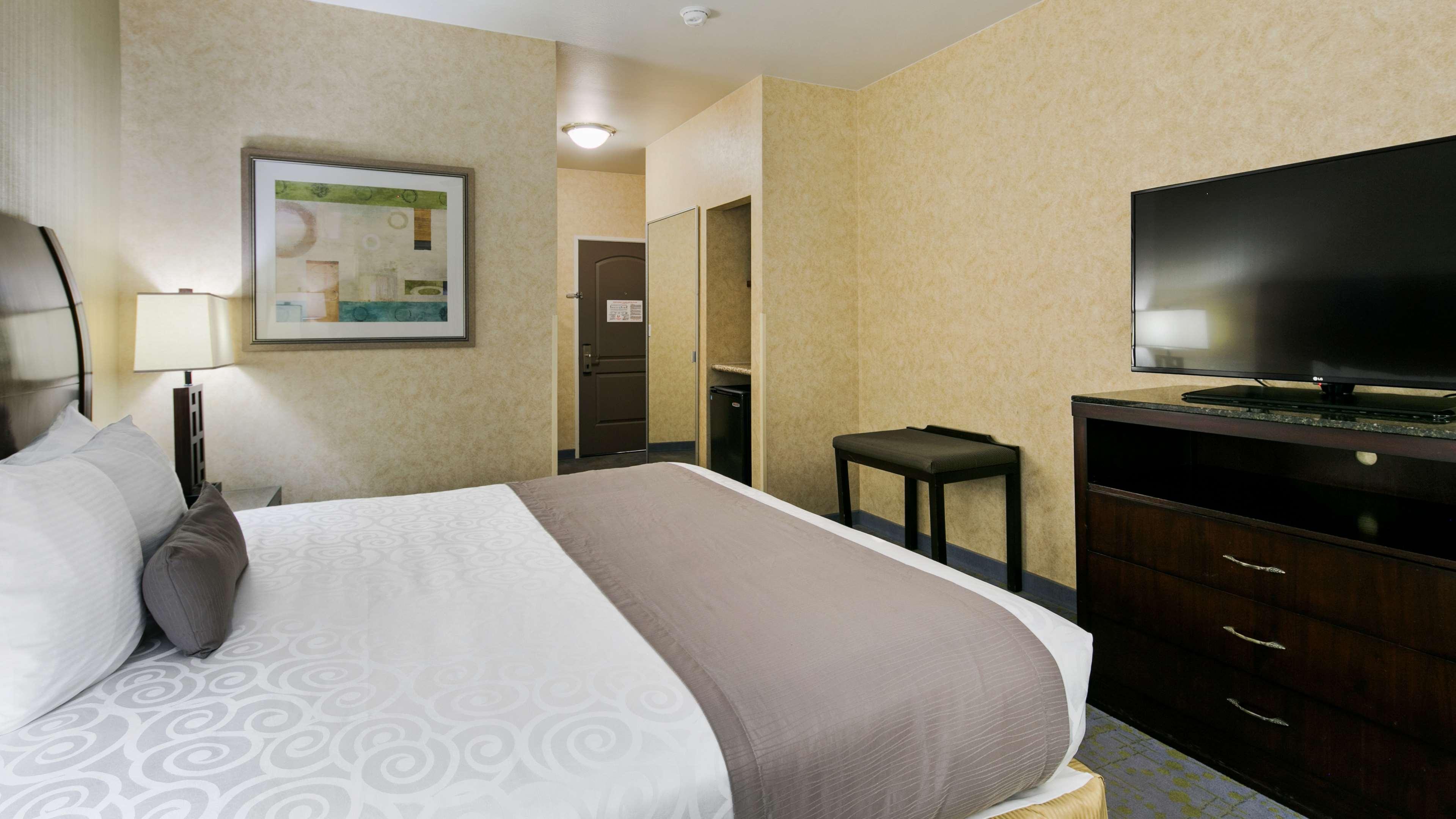 Best Western Plus Wasco Inn & Suites Eksteriør bilde