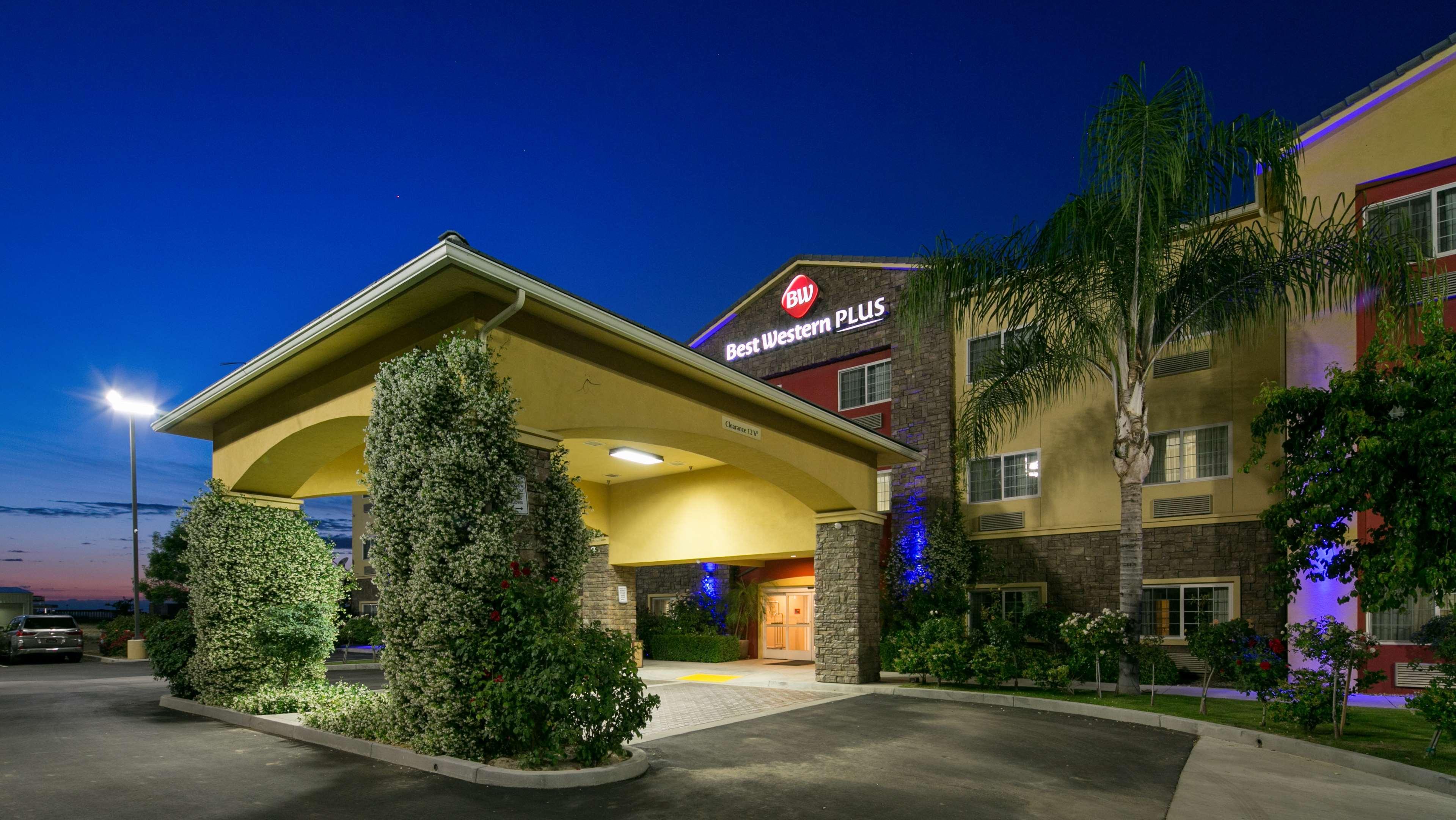 Best Western Plus Wasco Inn & Suites Eksteriør bilde